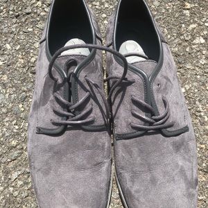 Calvin Klein men’s dress shoes